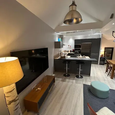 Grand Standing Plein Centre